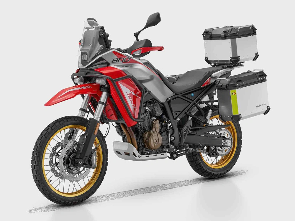 QJ Motor SRT 800 RX gotowy adventure